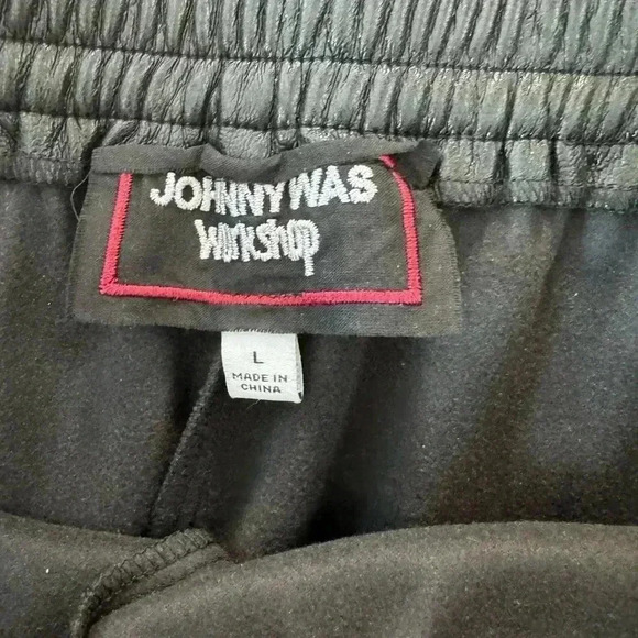 Johnny Was VEGAN LEATHER JOGGER Black Large $148 - Picture 3 of 4